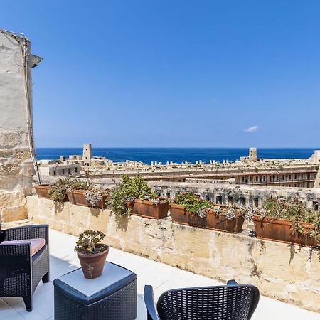 Valletta Bastions Seafront House Экстерьер фото