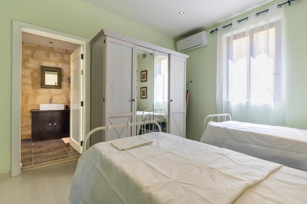 Valletta Bastions Seafront House Экстерьер фото