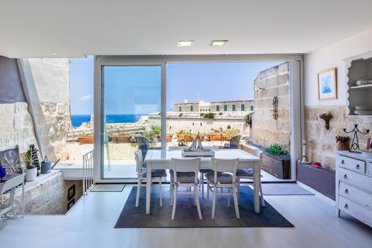 Valletta Bastions Seafront House Экстерьер фото